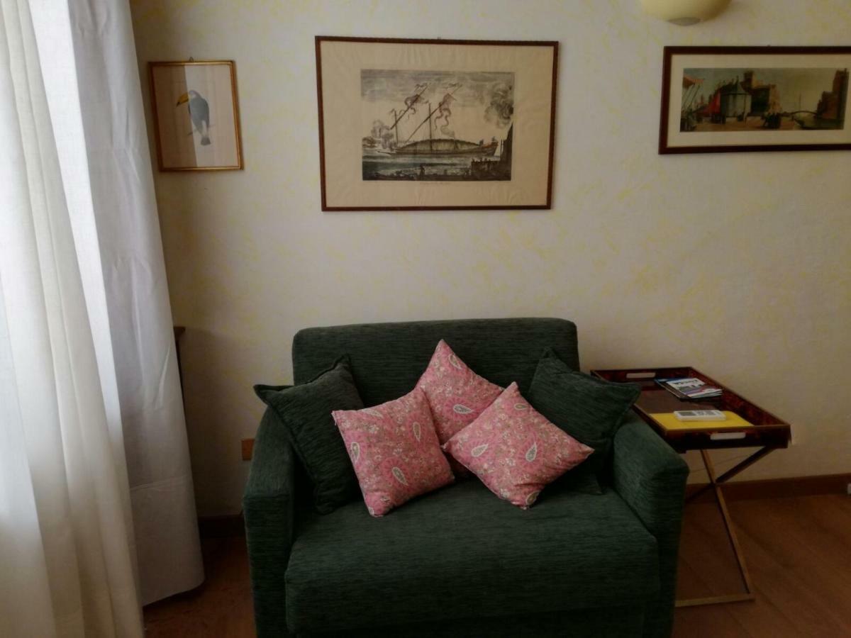 Pietrarosa Apartment Lukka Zewnętrze zdjęcie